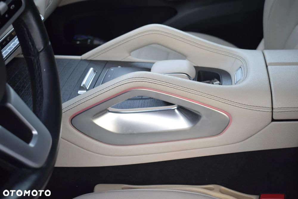 Mercedes-Benz GLE 350 d 4-Matic - 12