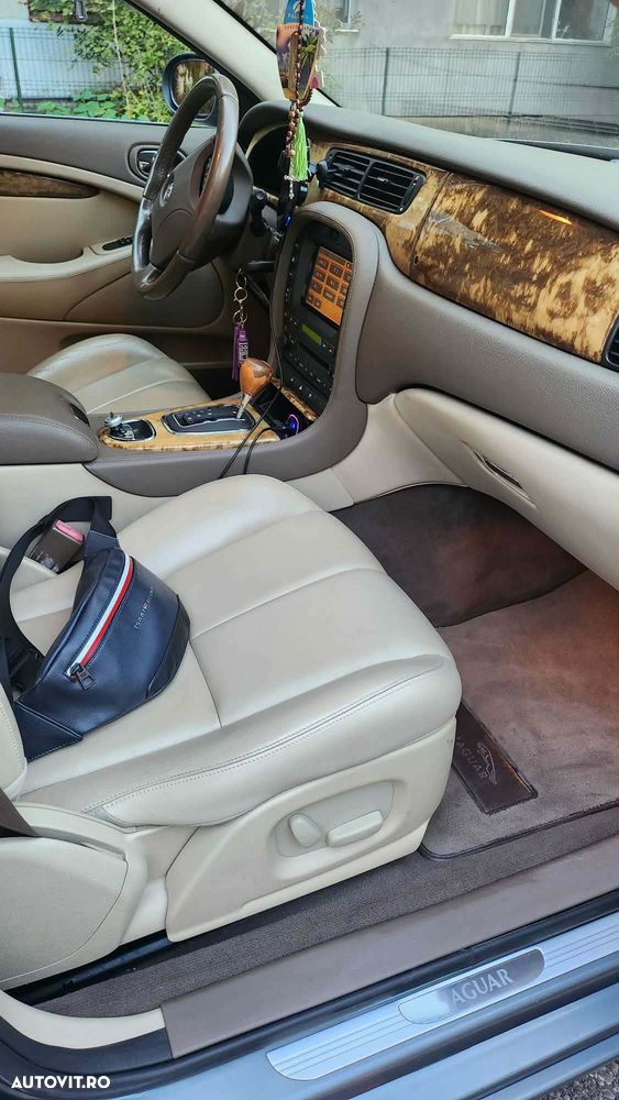 Jaguar S-Type 2006 photo 2