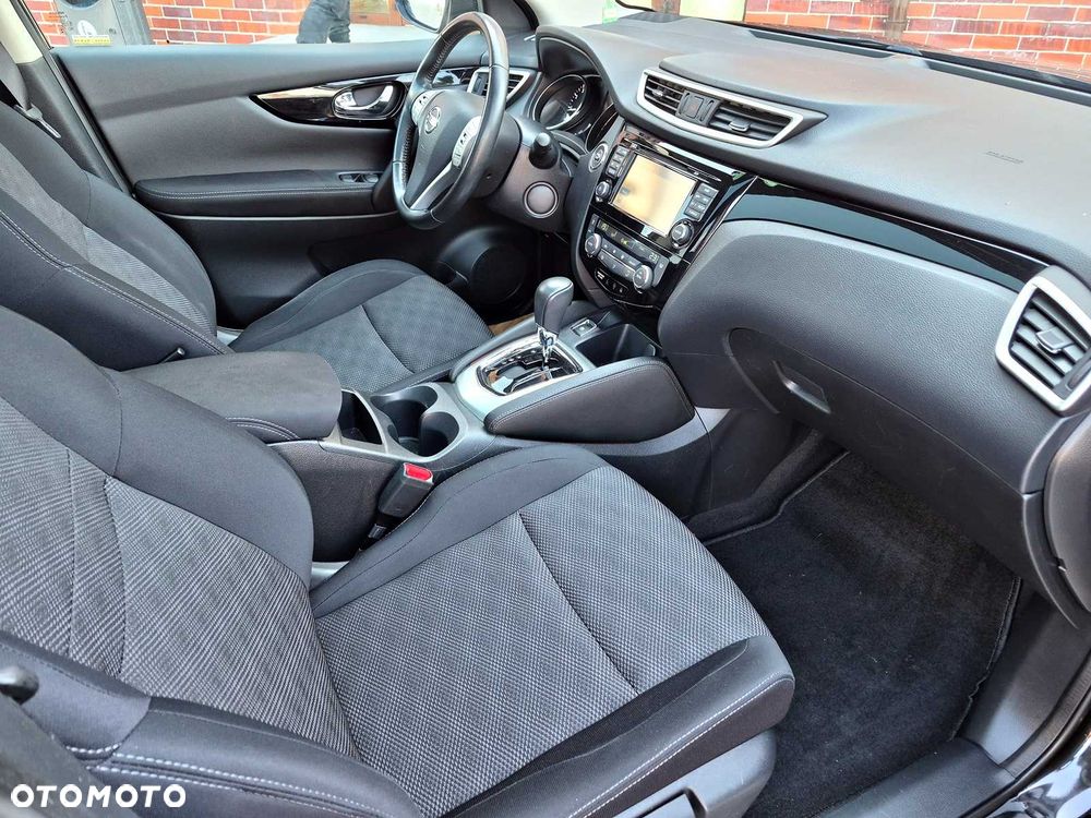 Nissan Qashqai - 8