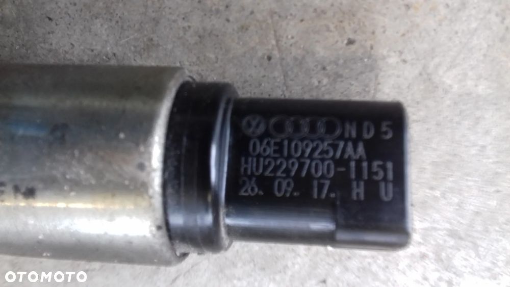 zawór faz rozrządu 06E109257AA A6 C6 3.2 FSI AUK - 2