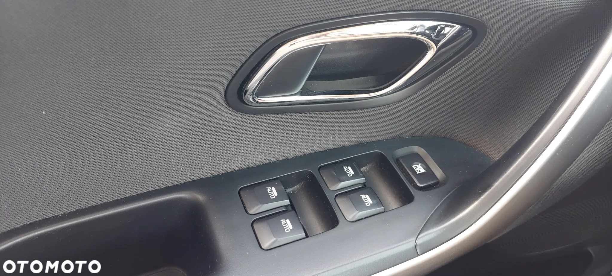 Kia Ceed - 12