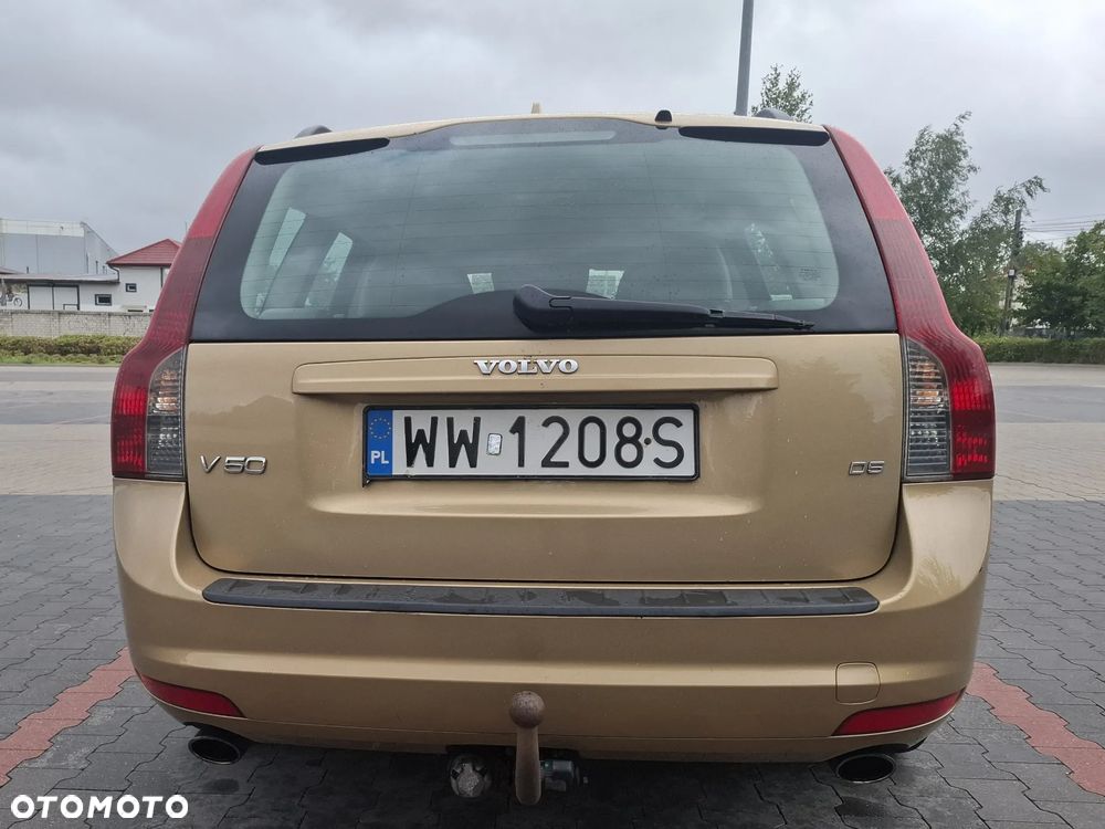 Volvo V50 D5 Kinetic - 6