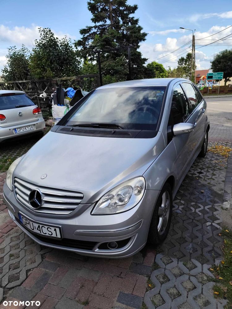 Mercedes-Benz Klasa B - 1