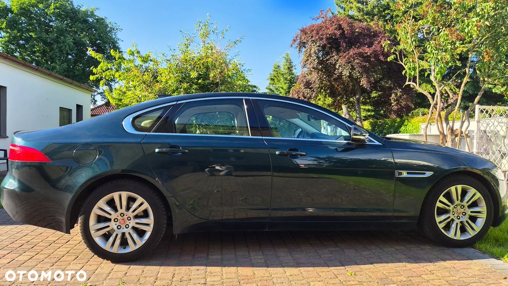 Jaguar XF 2.0 i4D Portfolio - 5
