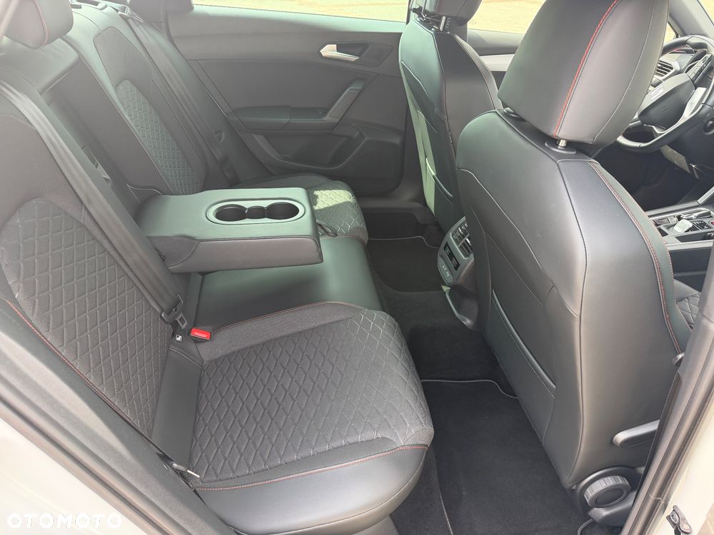 Seat Leon 1.5 eTSI FR DSG - 12