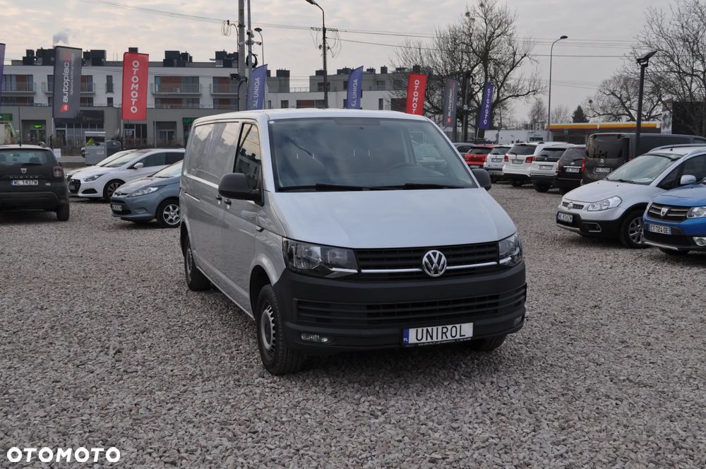 Volkswagen Transporter - 4