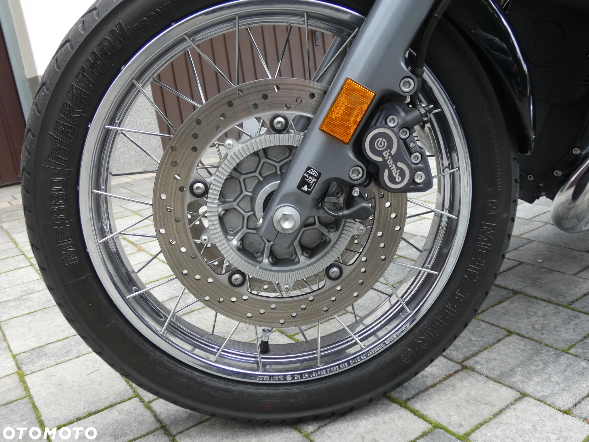BMW R - 16