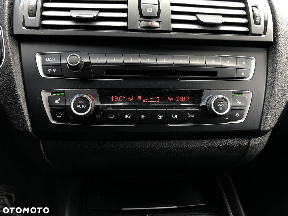 BMW Seria 1 116i Urban Line - 17