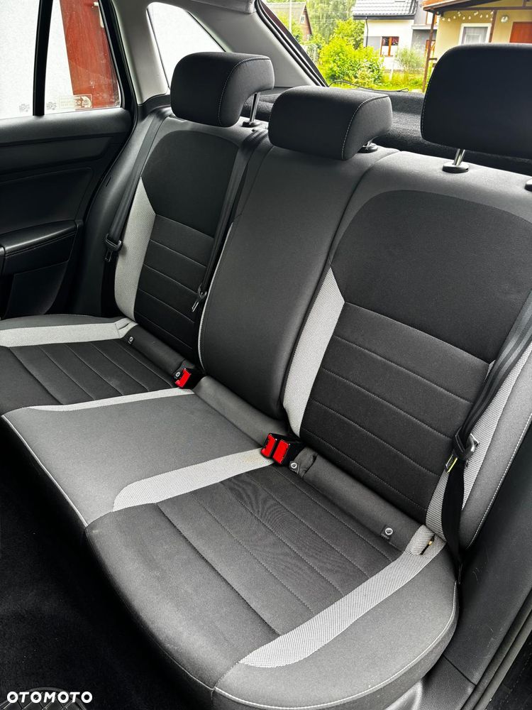 Skoda RAPID - 9