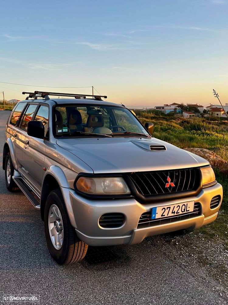 Mitsubishi Pajero Sport 2.5 TD GLS - 3