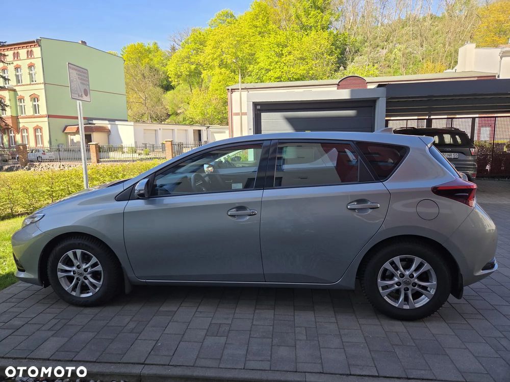 Toyota Auris 1.33 VVT-i Active - 7