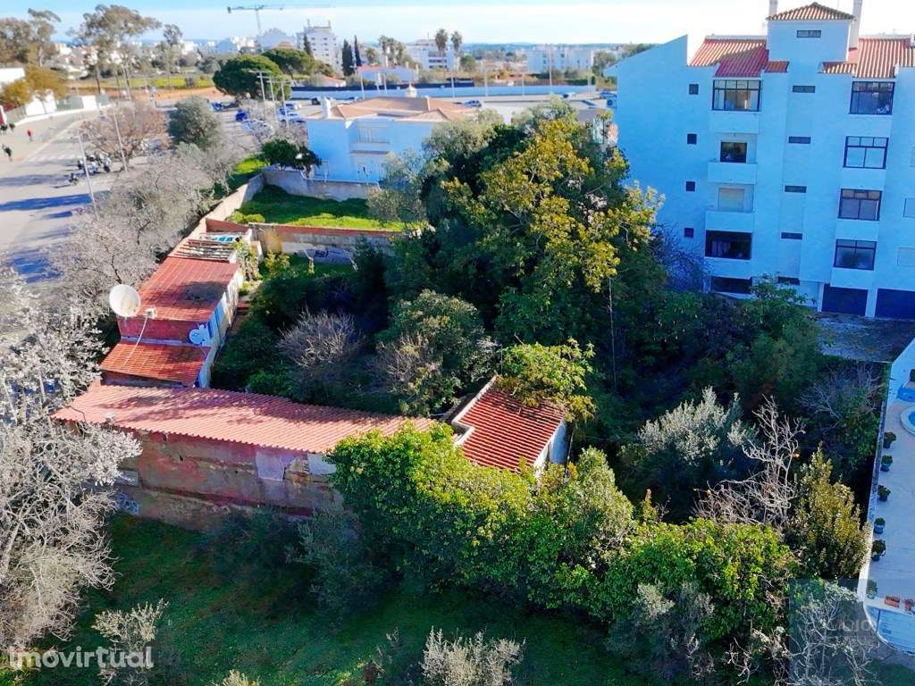 Terreno Exclusivo na Bemposta em Portimão - Grande imagem: 2/14