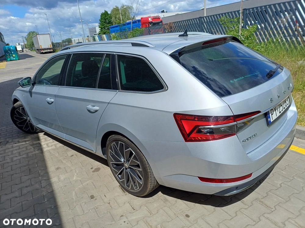 Skoda Superb 2.0 TDI SCR 4x4 L&K DSG - 11