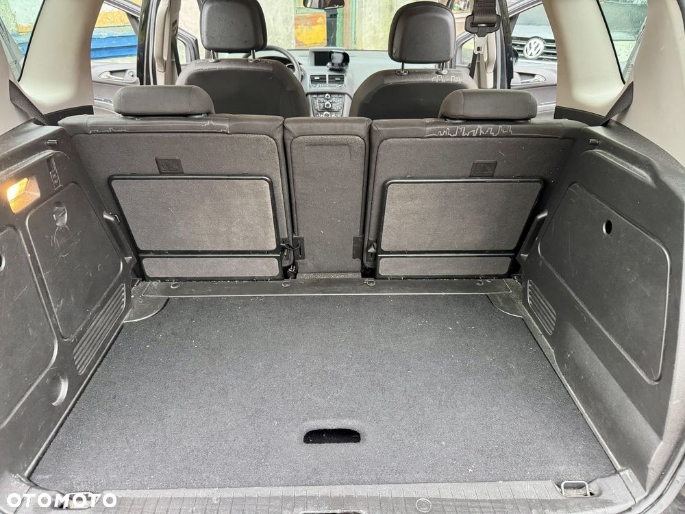 Opel Meriva - 14
