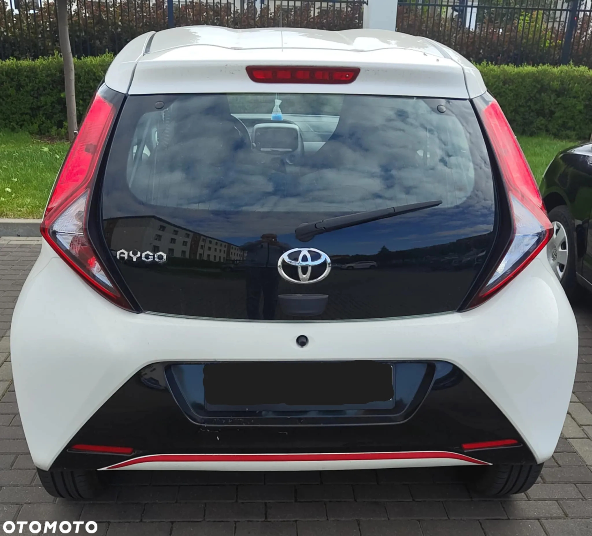 Toyota Aygo 1.0 VVT-i Color Edition - 2