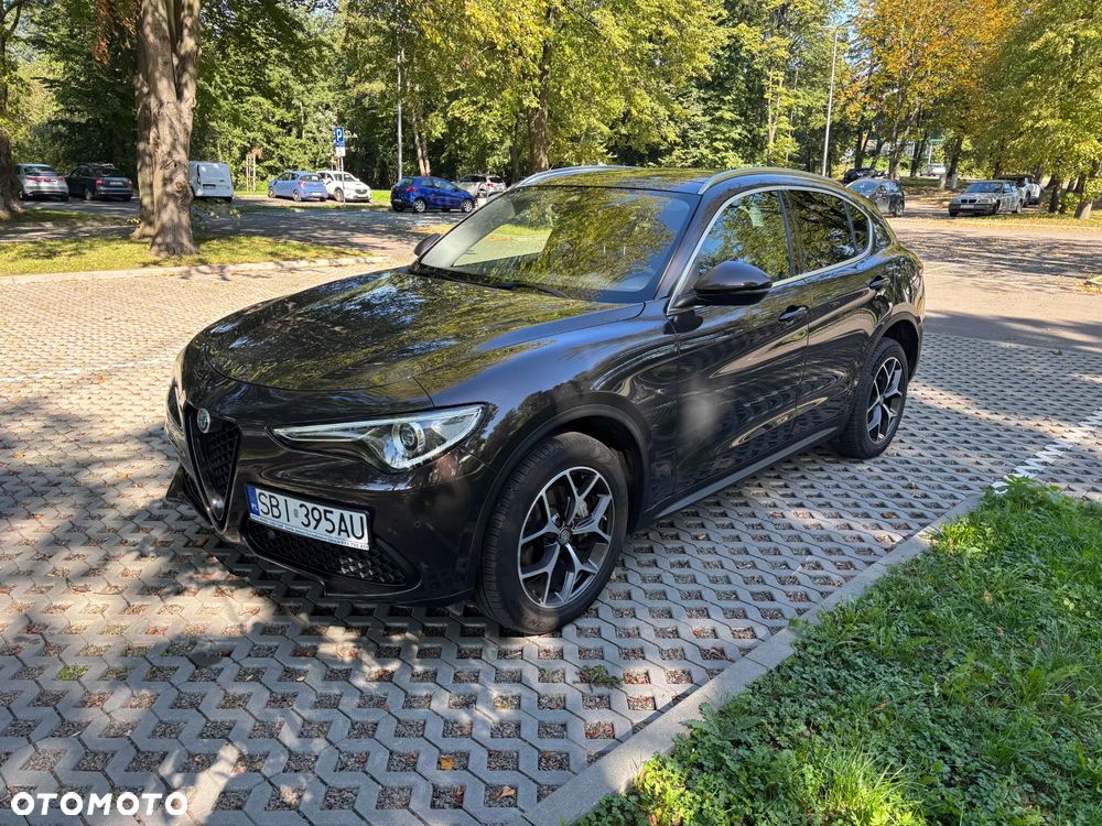 Alfa Romeo Stelvio - 11