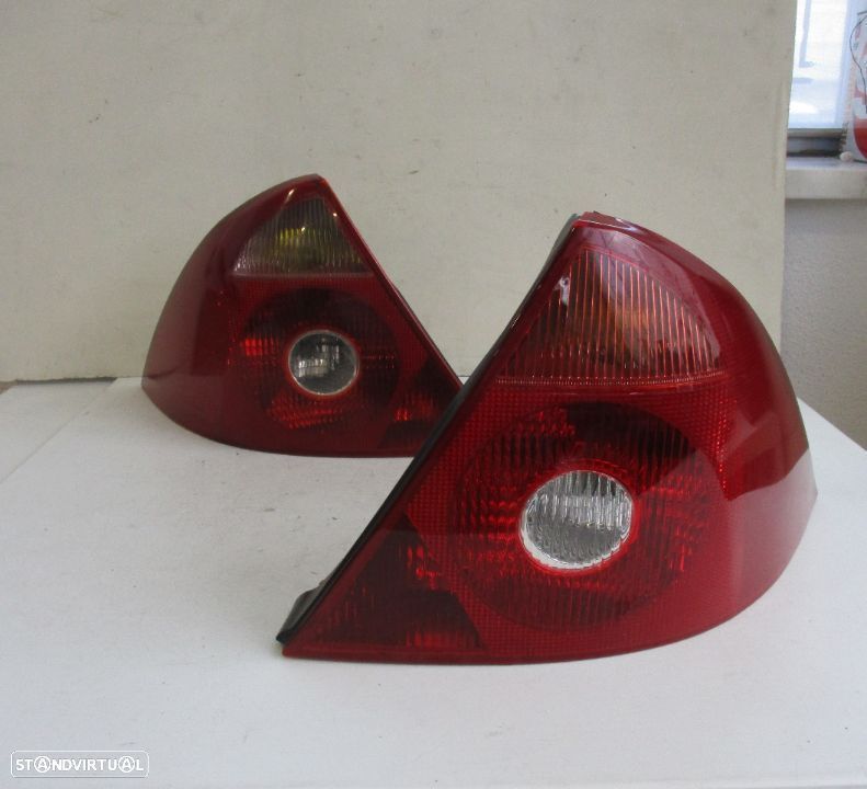 Farol Farolim Ford Mondeo Carro 4p 2002 Esquerdo Direito - 1