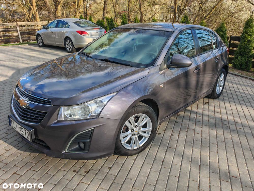 Chevrolet Cruze - 1