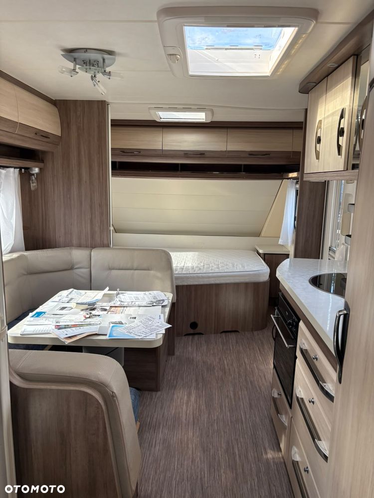 Hobby DE LUXE 545 KMF - 17