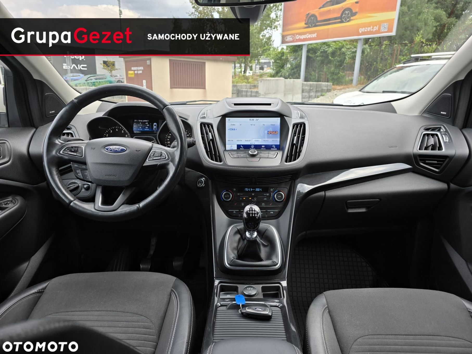 Ford Kuga - 8