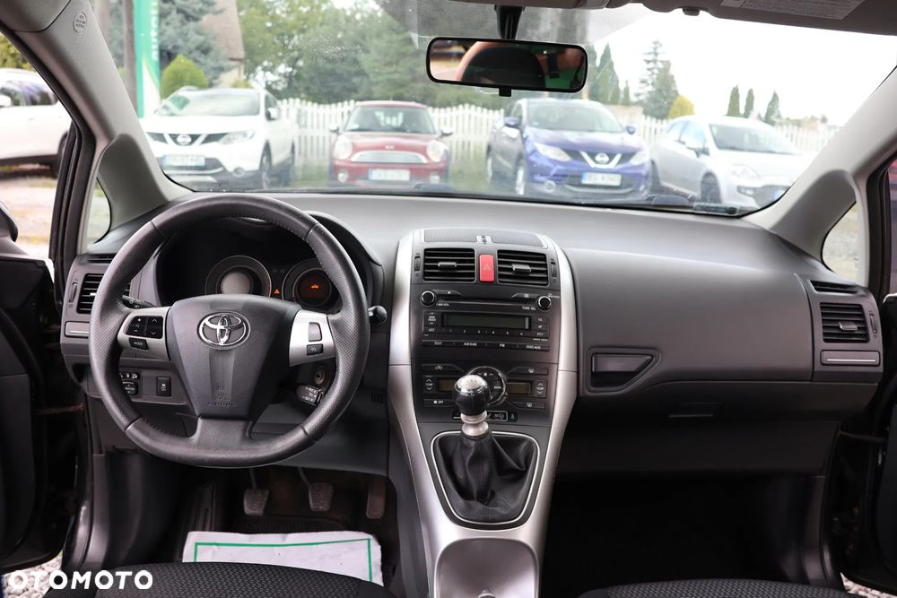 Toyota Auris 1.6 Dynamic - 5