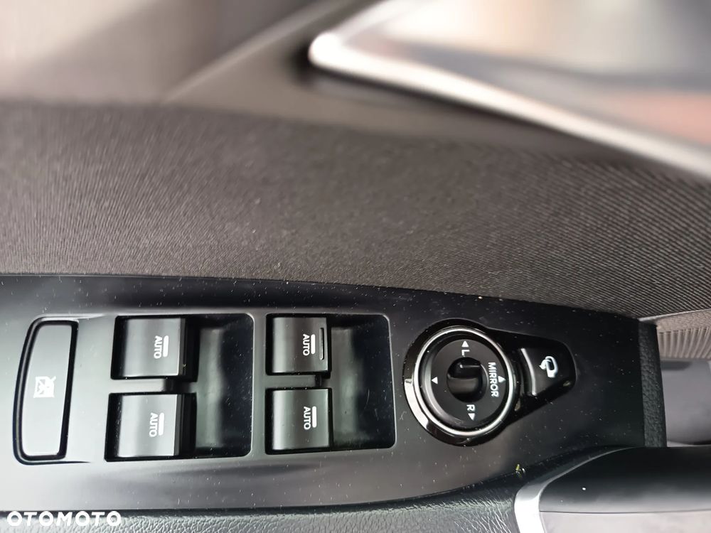 Hyundai i40 Kombi 2.0 Trend - 27