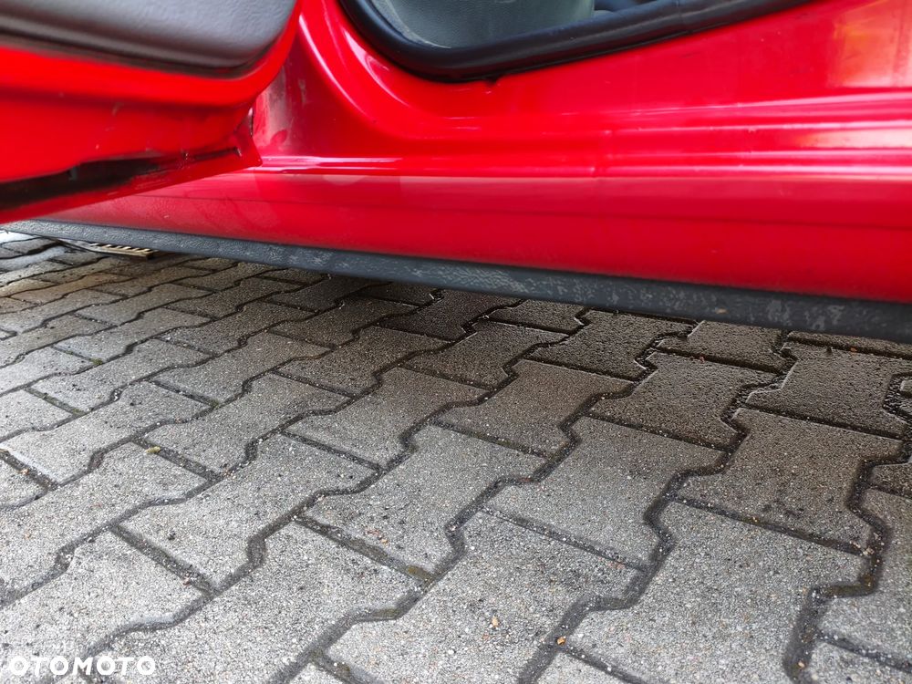 Renault Clio 1.2i RT - 10