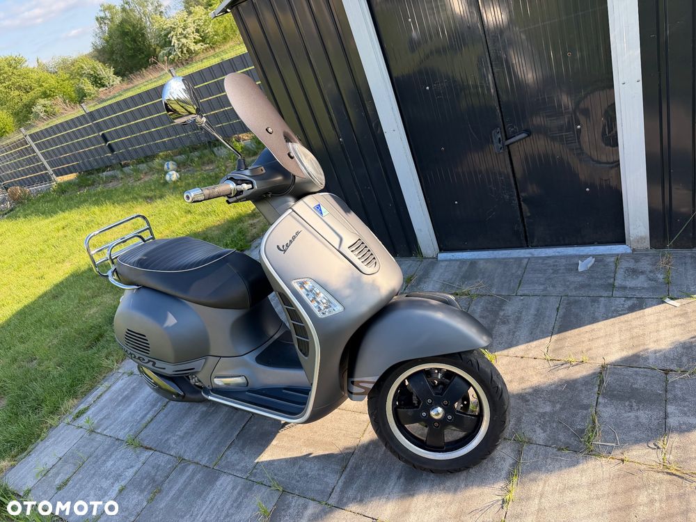 Vespa GTS - 1