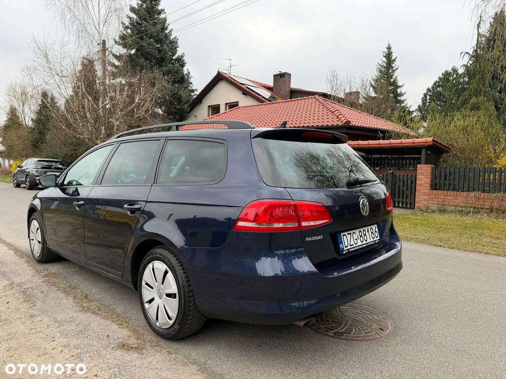 Volkswagen Passat - 3