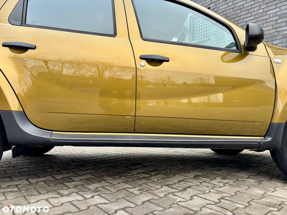 Dacia Duster 1.6 SCe Comfort - 36