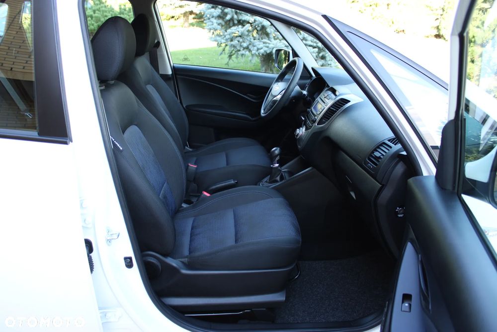 Hyundai ix20 1.6 BlueDrive Classic + - 23