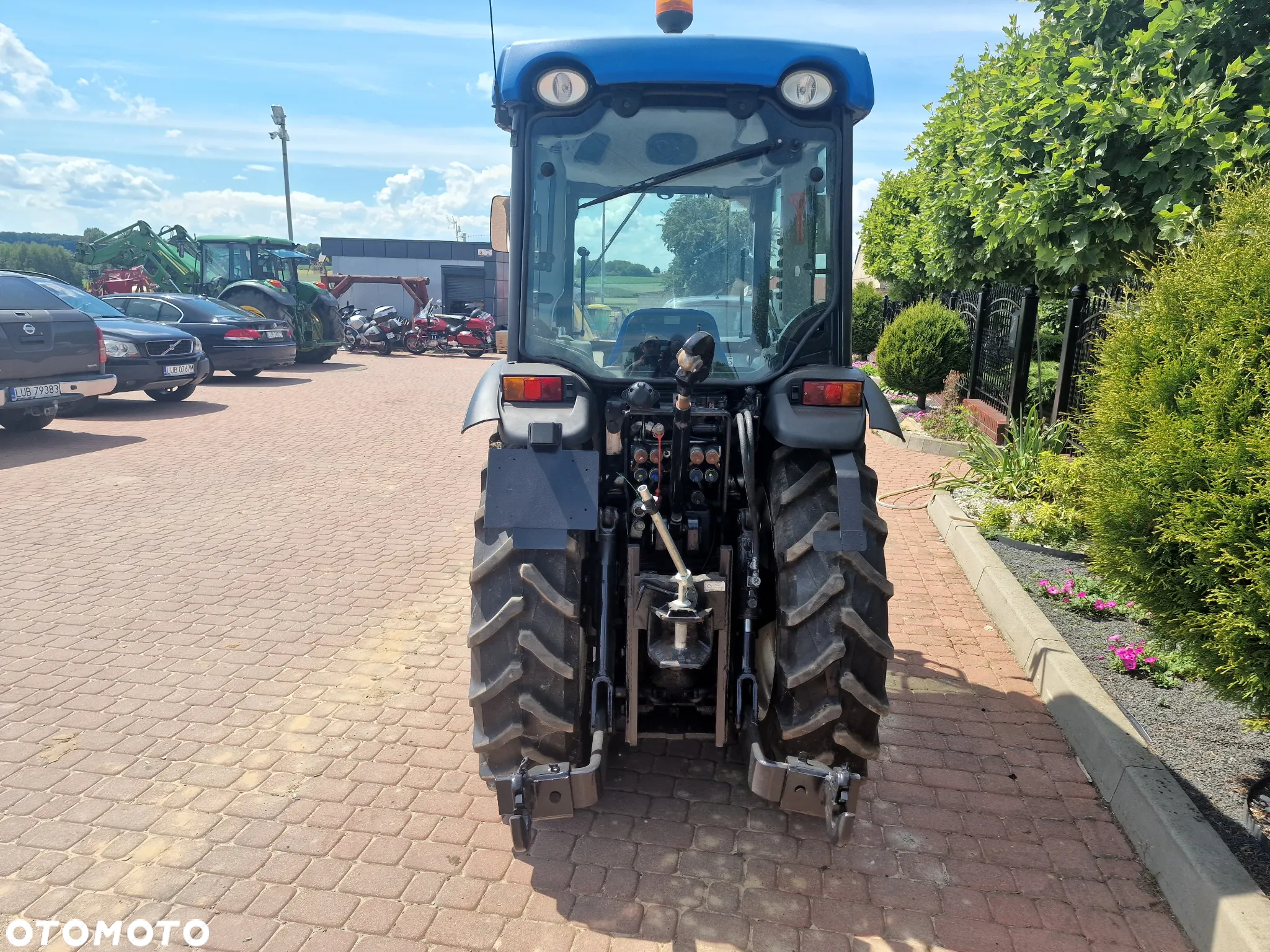 New Holland 4030V, 75KM - 8