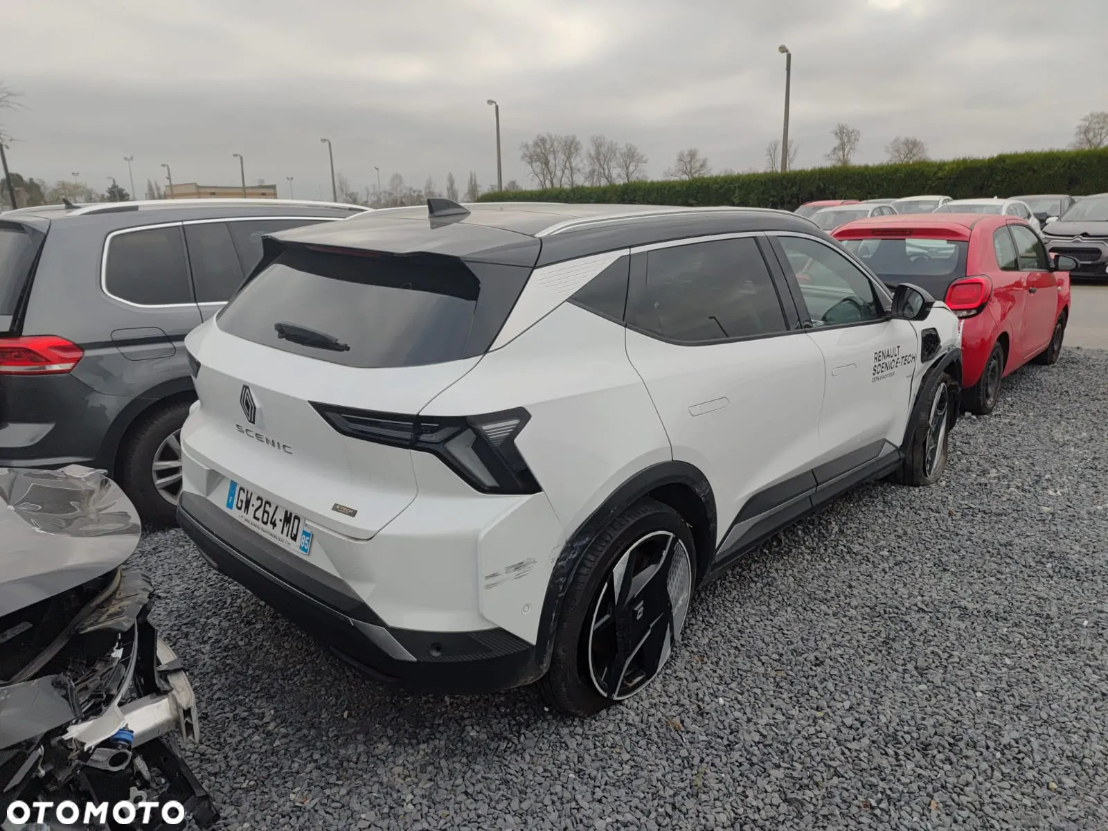 Renault Scenic E-Tech 220 Long Range Techno - 2