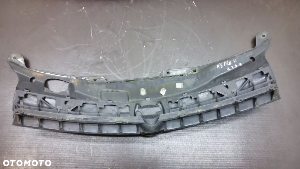 Opel Astra H Grill Atrapa Z163  Z20R - 4