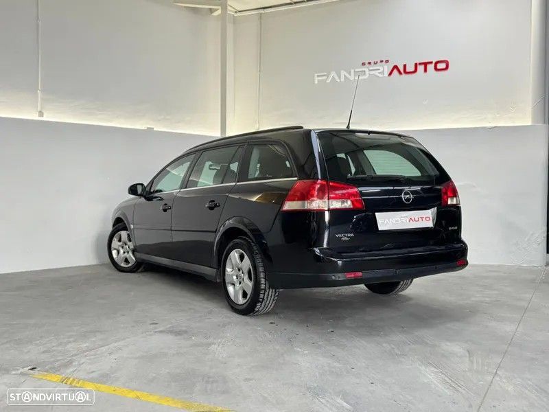 Opel Vectra Caravan 1.9 CDTi Executive - 10