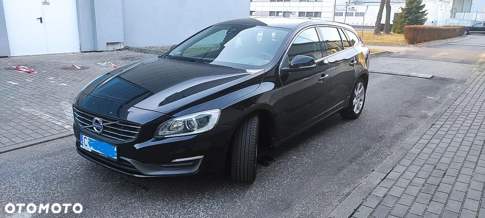 Volvo V60 T4 Momentum - 3