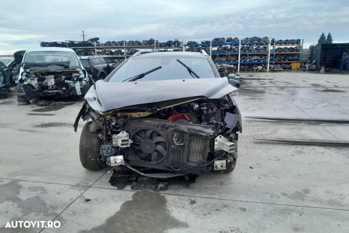 Dezmembrez Peugeot 308 T7 [2007 - 2011] SW wagon 2.0 HDi MT (136 hp) - 2