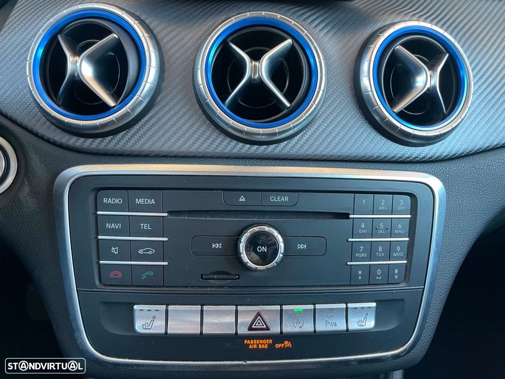 Mercedes-Benz CLA 180 d Shooting Brake - 23