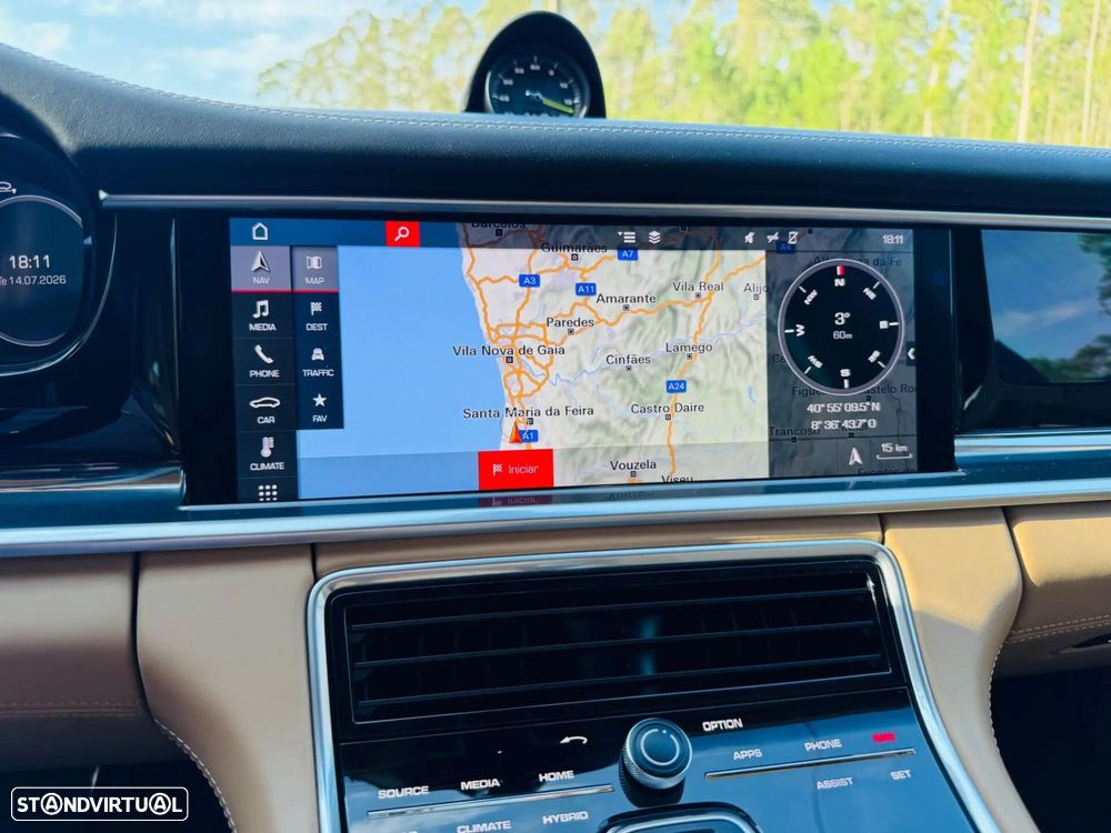Porsche Panamera Sport Turismo 4 E-Hybrid - 44