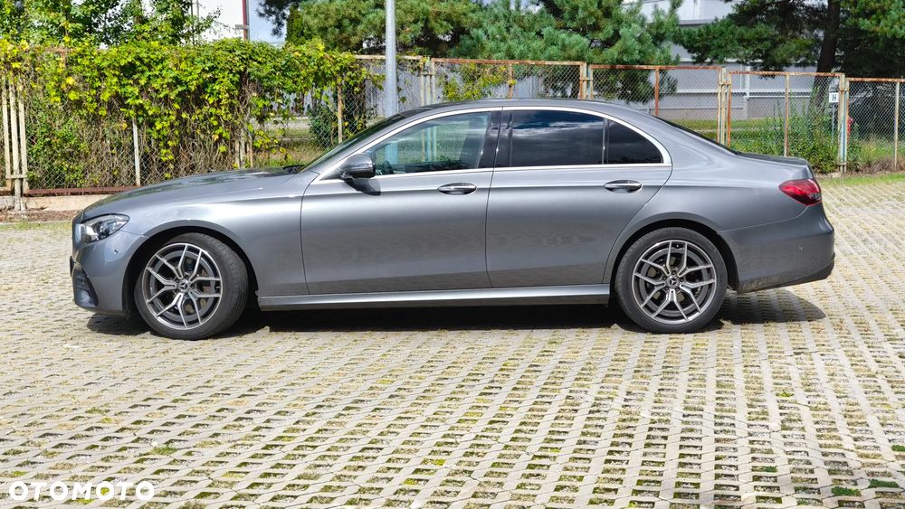 Mercedes-Benz Klasa E 220 d 4-Matic AMG - 2