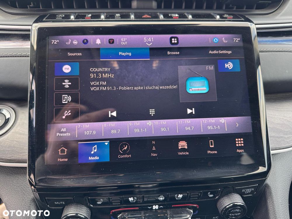 Jeep Grand Cherokee - 13