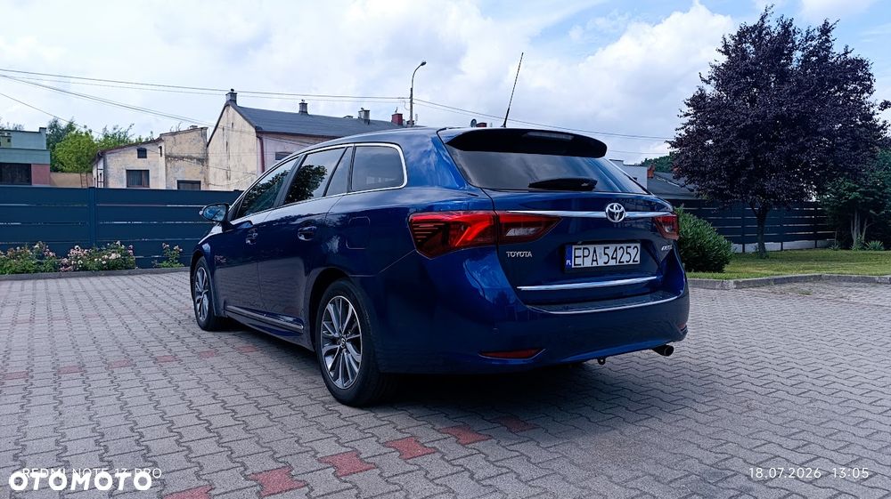 Toyota Avensis - 4