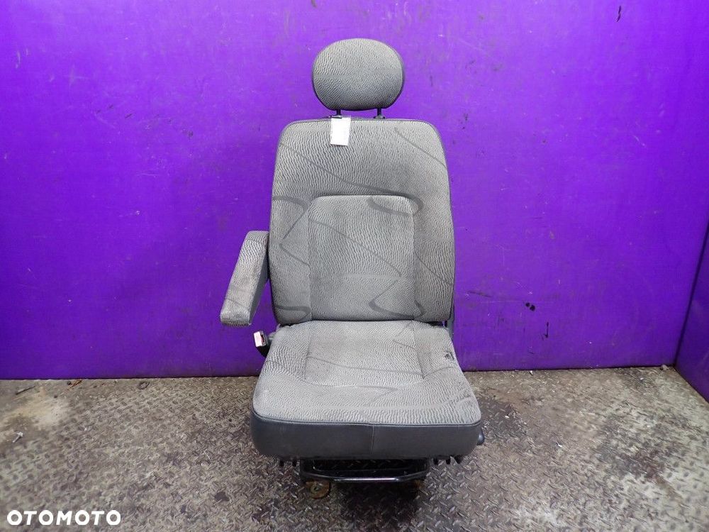RENAULT MASTER II FOTELE LEWY KIEROWCY - 1