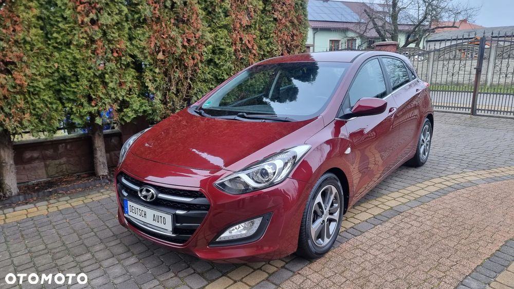 Hyundai i30 blue 1.4 Trend - 22