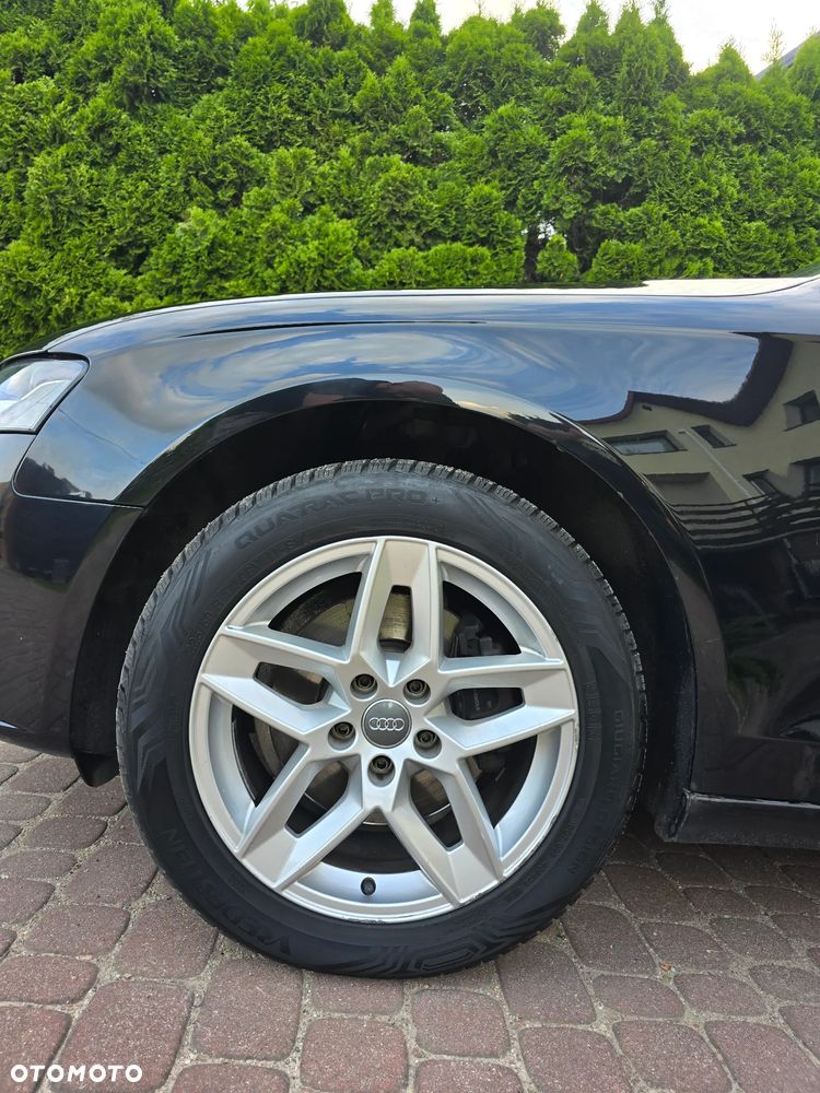 Audi A4 Limousine - 10