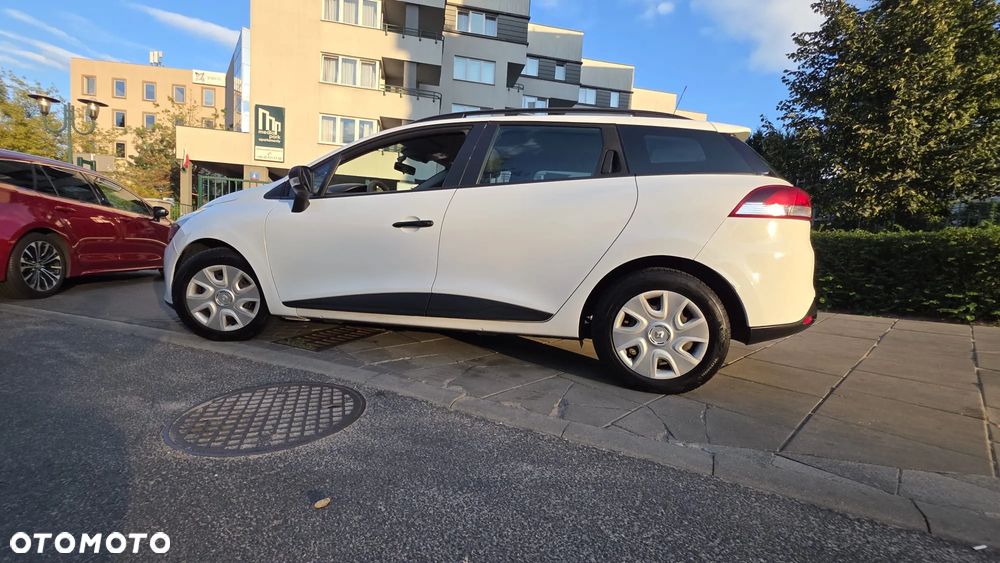 Renault Clio - 31