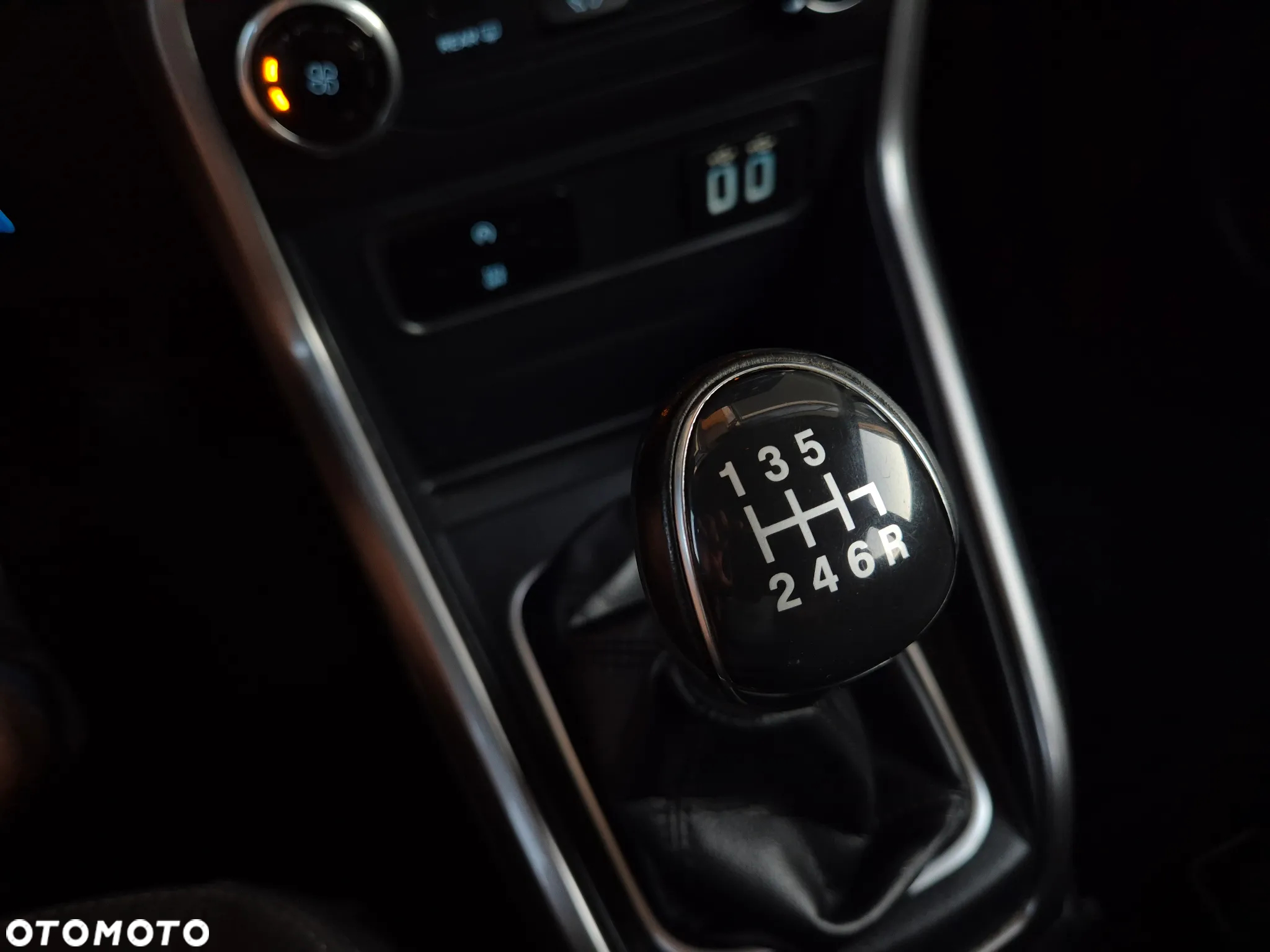 Ford EcoSport - 15