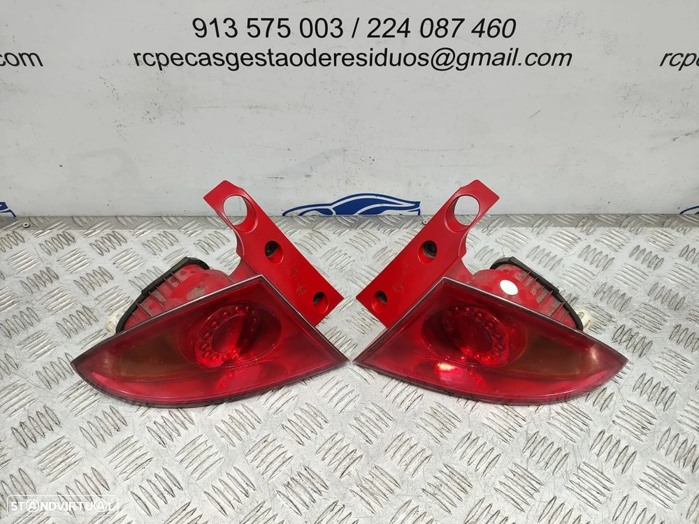 Conjunto Farolins Led Tras Traseiro Direito Esquerdo Seat Leon 1P Fase 1 5 Portas - 2