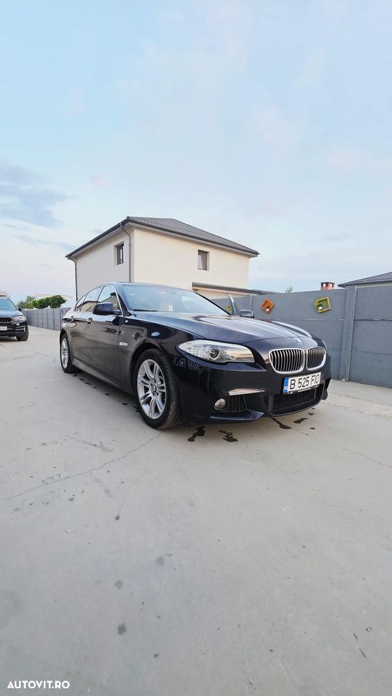 BMW Seria 5 525d Aut. Luxury Line - 26