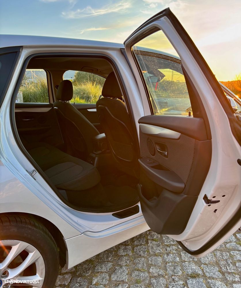 BMW 225xe Active Tourer iPerformance Advantage - 37